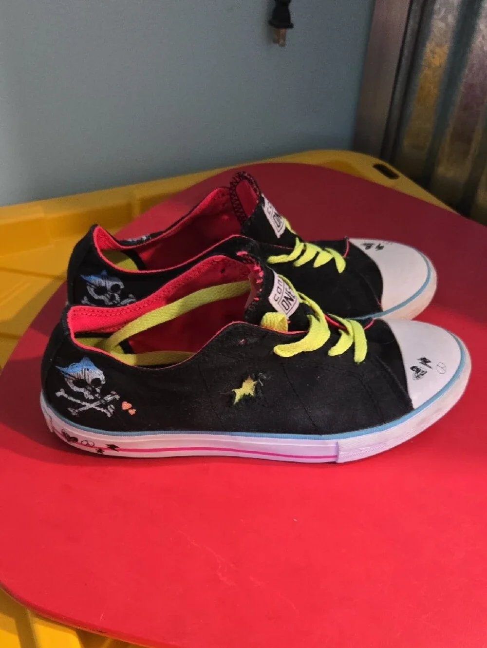 Converse Kids One Star Black Sneakers with Neon Yellow Laces and Pink Trim